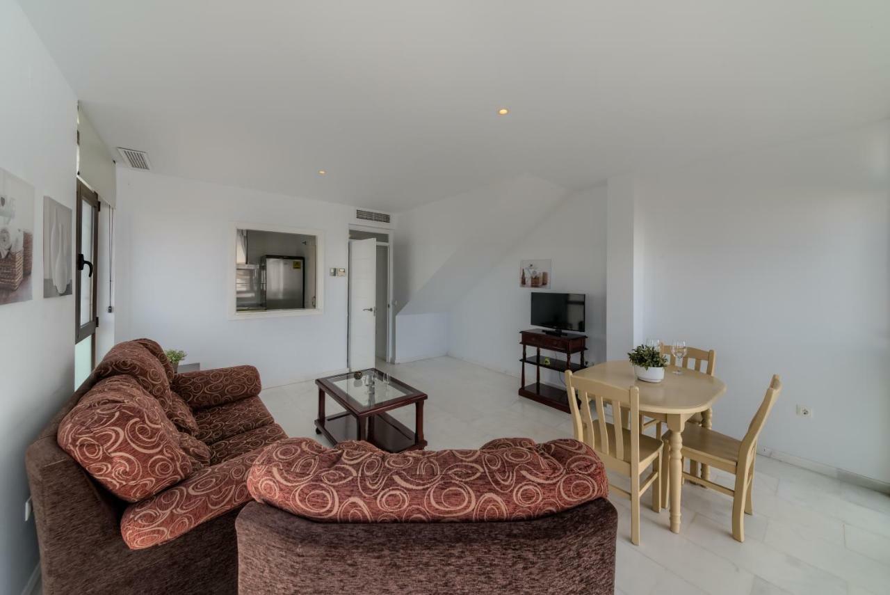 Apartamentos Villas Flamenco Rentals Конил-де-ла-Фронтера Екстериор снимка