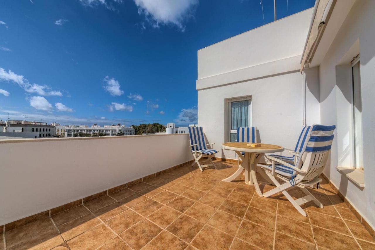 Apartamentos Villas Flamenco Rentals Конил-де-ла-Фронтера Екстериор снимка